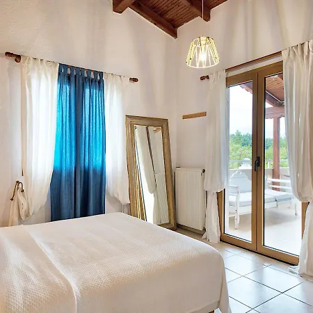 Aparthotel Sanidiamonds