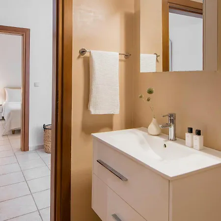 Sanidiamonds Aparthotel