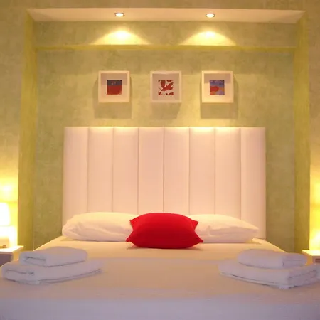 Sanidiamonds Apart Otel